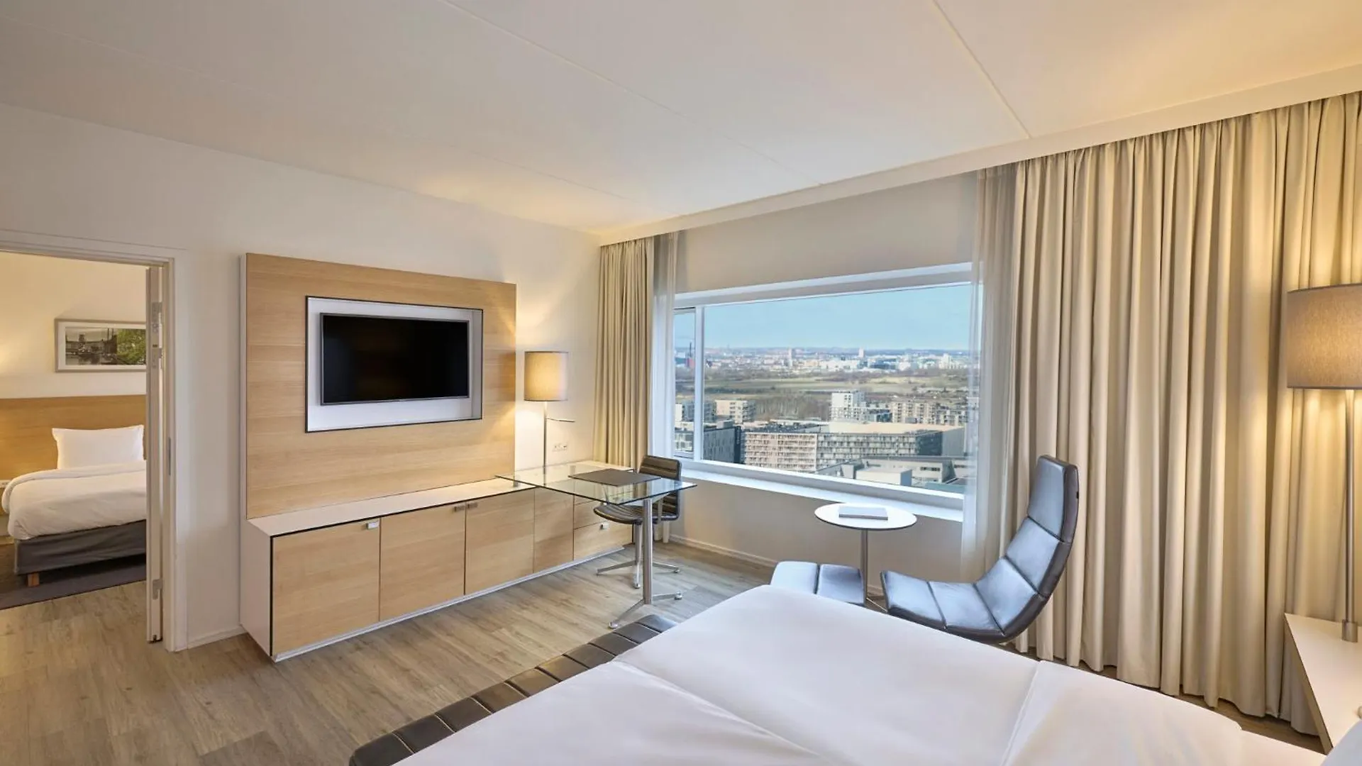 Crowne Plaza Copenhagen Towers, an IHG Hotel 4*,