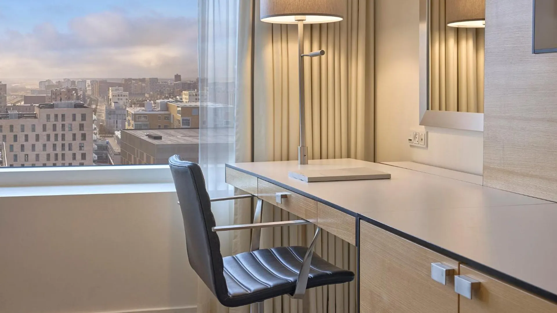 Crowne Plaza Copenhagen Towers By Ihg Hotel